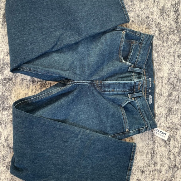 Old Navy High Rise Blue Jeans - Picture 4 of 6